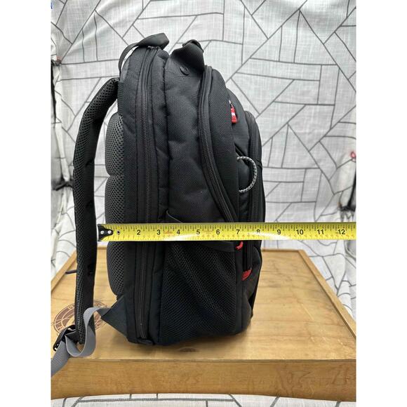 Swiss Gear Laptop Backpack Black Cross Logo Zippered Compartment Size 16In - Picture 7 of 13
